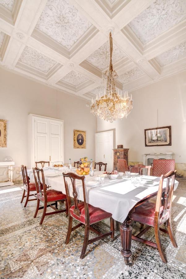 Palazzo D'Oltrarno - Residenza D'Epoca Panzió Firenze Kültér fotó